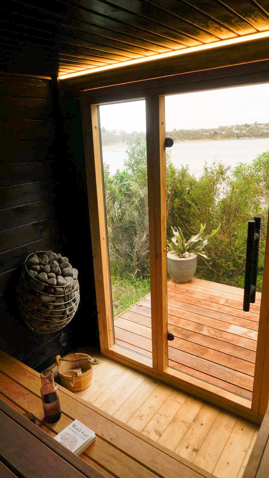 sauna ocean cold plunge near Dodges Ferry in Hobart